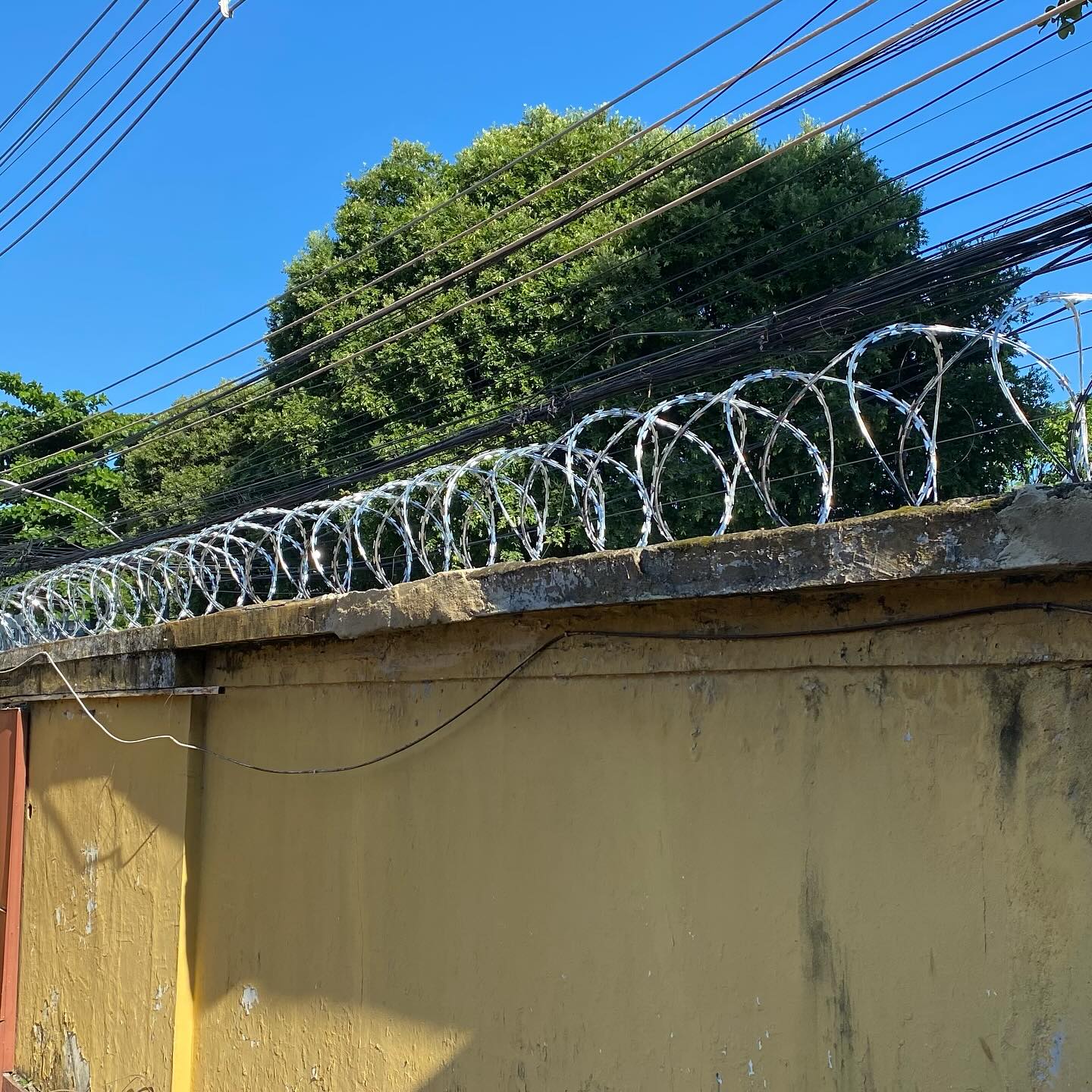 Instalação de concertina